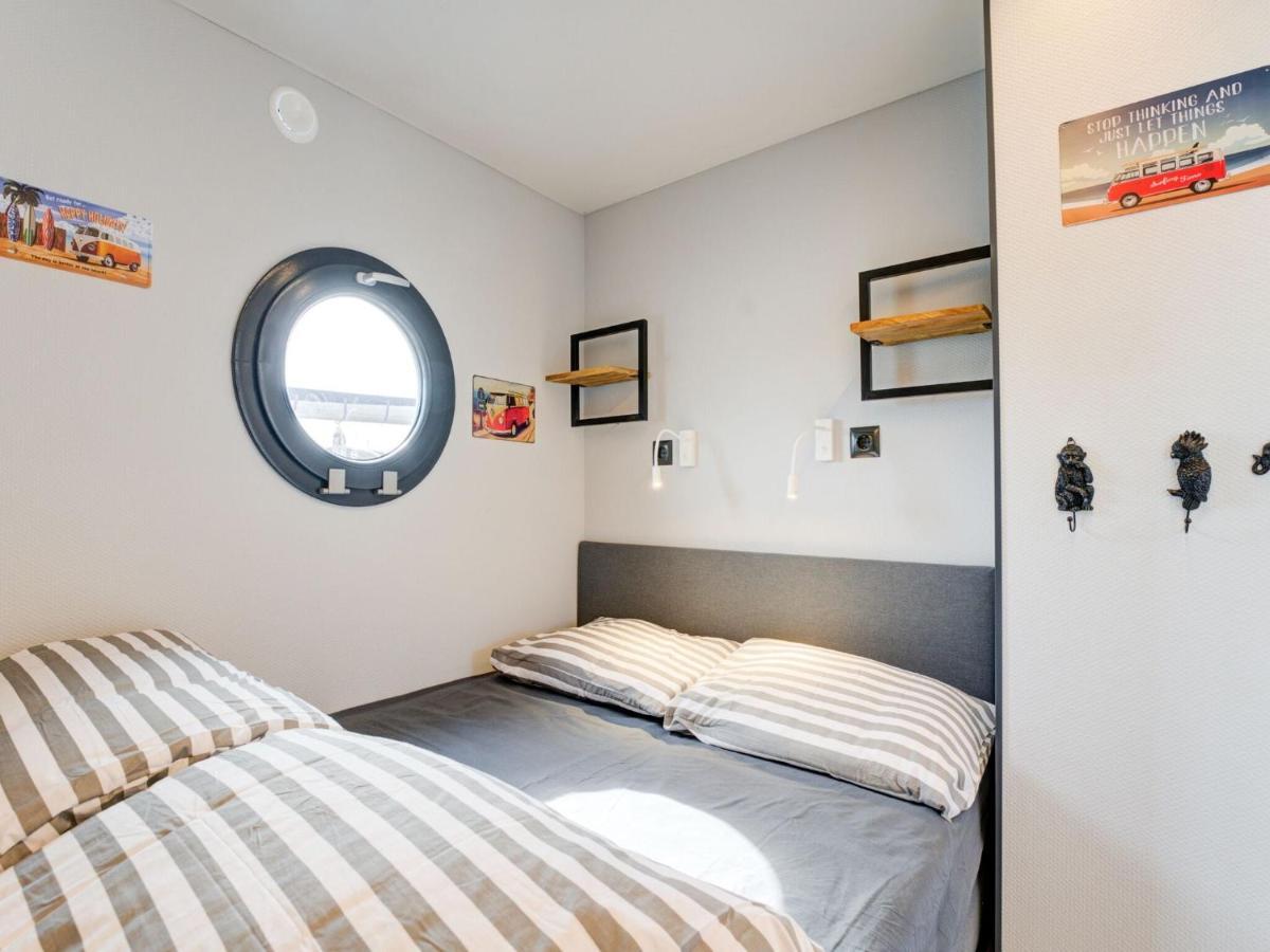 Beautiful Houseboat In Marina Of Volendam Ξενοδοχείο Εξωτερικό φωτογραφία